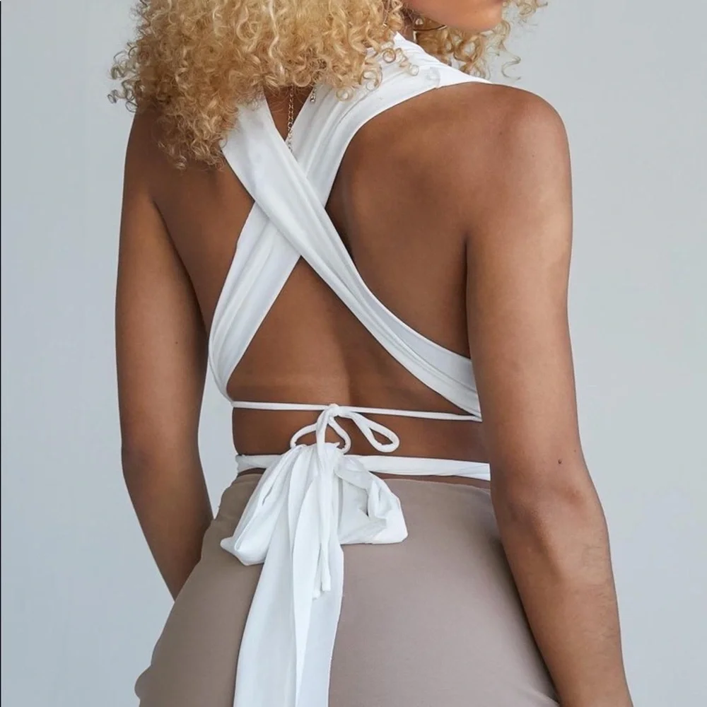 🆕 Princess Polly Rochella Top - Picture 9 of 9